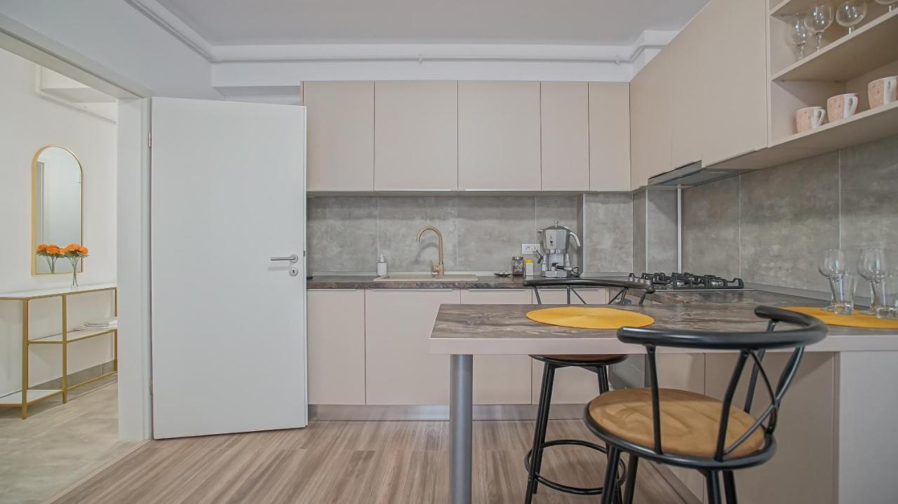 Grandis Studio Coresi Braşov Esterno foto